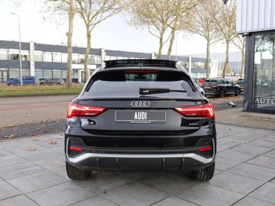 Audi Q3 Sportback 45 TFSI Quattro S-Line panorama   - 4