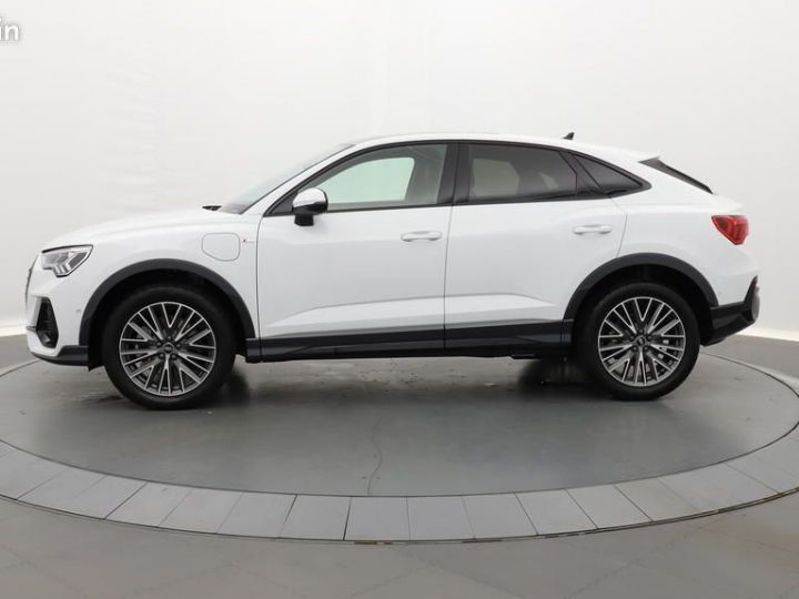 Audi Q3 Sportback 45 TFSIe 245 ch S tronic 6 line - 5