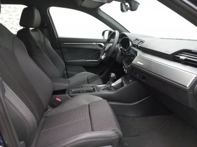 Audi Q3 VP 45 TFSIe 245 ch S tronic 6 S line   - 8