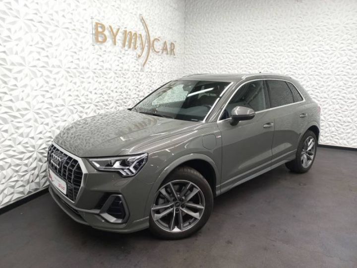 Audi Q3 VP 45 TFSIe 245 ch S tronic 6 S line - 1