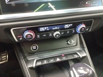 Audi Q3 VP 45 TFSIe 245 ch S tronic 6 S line   - 25