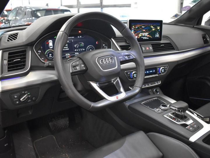 Audi Q5 20 55 TFSIE 367H 252ch S-LINE PLUS QUATTRO S-TRONIC BVA TOIT OUVRANT SUIVI GARANTIE 6 - 8