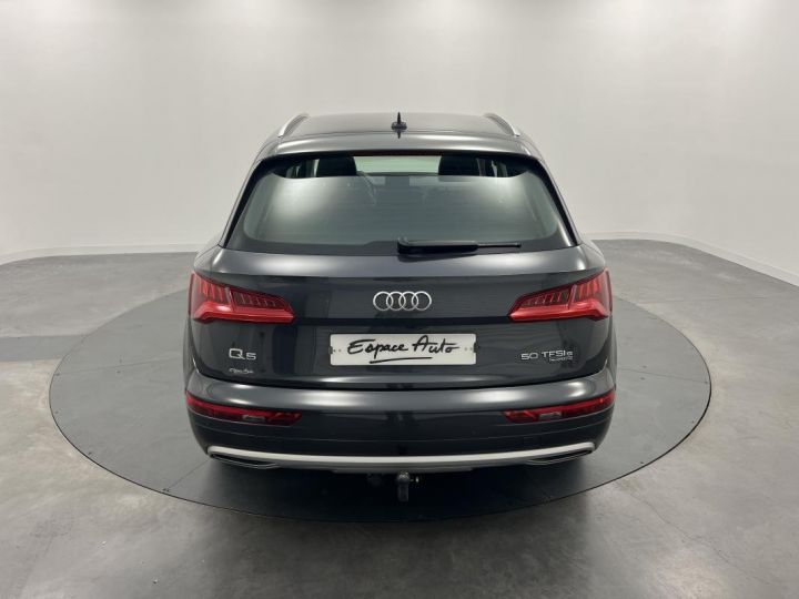 Audi Q5 50 TFSI e 299 S tronic 7 Quattro - 4