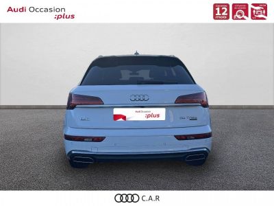 Audi Q5 50 TFSI e 299 S tronic 7 Quattro S line   - 4