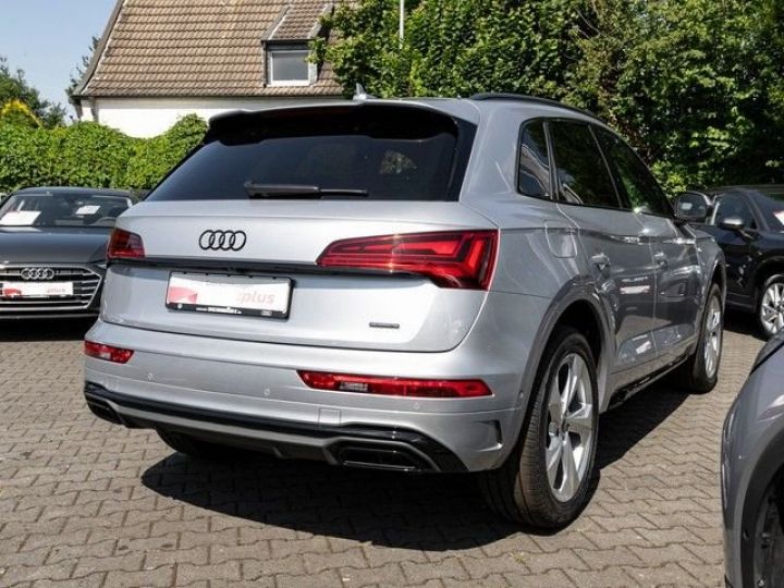 Audi Q5 50 TFSI e quattro S line AHK Matrix - 2