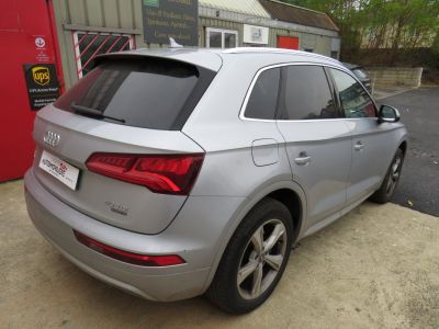 Audi Q5 AVUS QUATTRO 40 TDI 190 cv S TRONIC   - 6