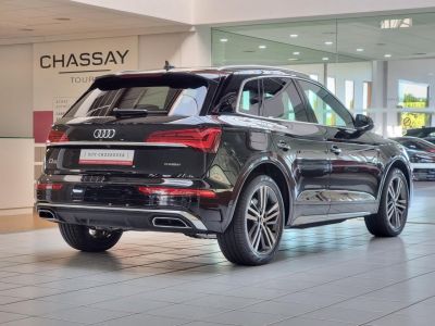 Audi Q5 II (2) 35 TDI 163 9CV S LINE S TRONIC 7   - 2