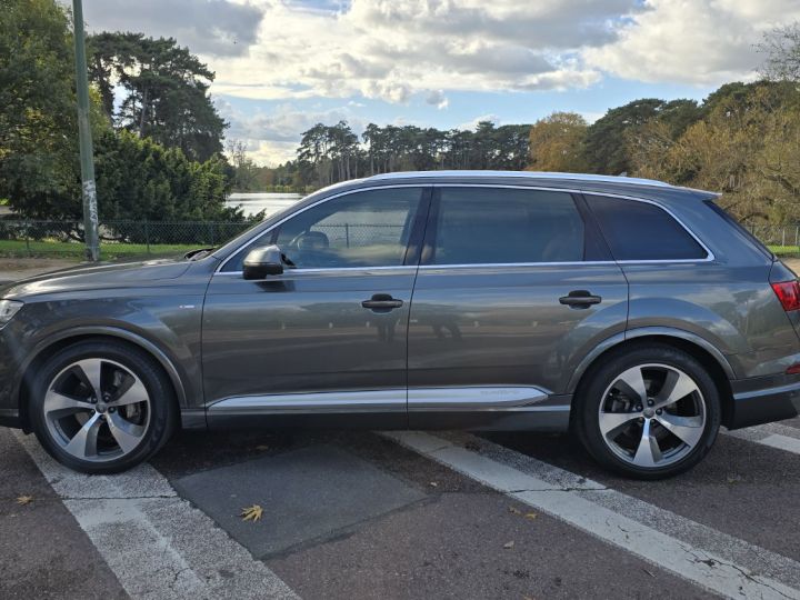 Audi Q7 30 V6 333 CH AVUS 7 Places - 4