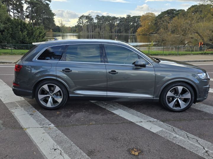 Audi Q7 30 V6 333 CH AVUS 7 Places - 11