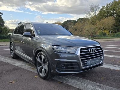 Audi Q7 30 V6 333 CH AVUS 7 Places   - 14