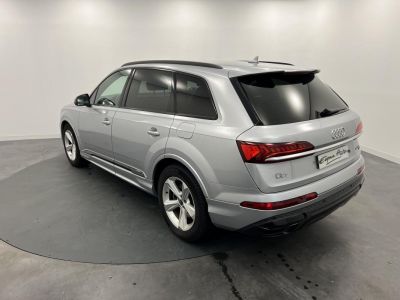 Audi Q7 55 TFSI e 380 Tiptronic 8 Quattro S line   - 3