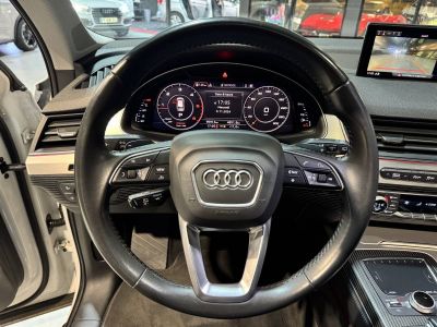 Audi Q7 S Line V6 30 TDI 7 places  272 CH Attelage / Toit ouvrant   - 11