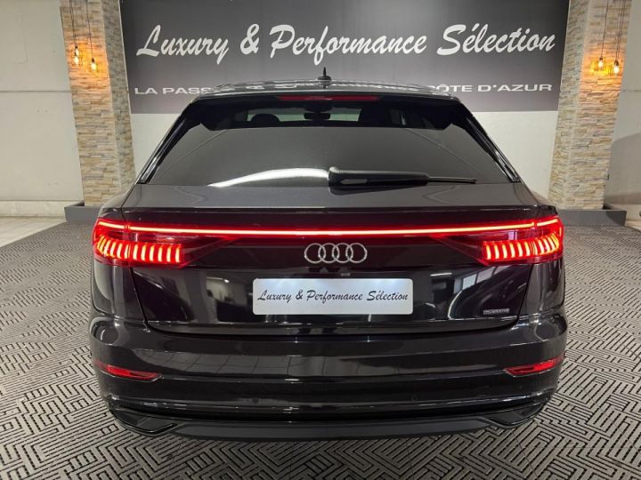 Audi Q8 30 V6 TDI 286ch AVUS - Origine France - Suivi concession - Full black - 86000km - 4