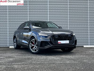 Audi Q8 55 TFSI e 381 Tiptronic 8 Quattro Avus Extended   - 2