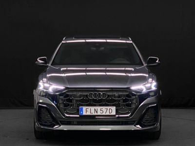 Audi Q8 60 TFSI e Quattro 490 S-Line   - 2