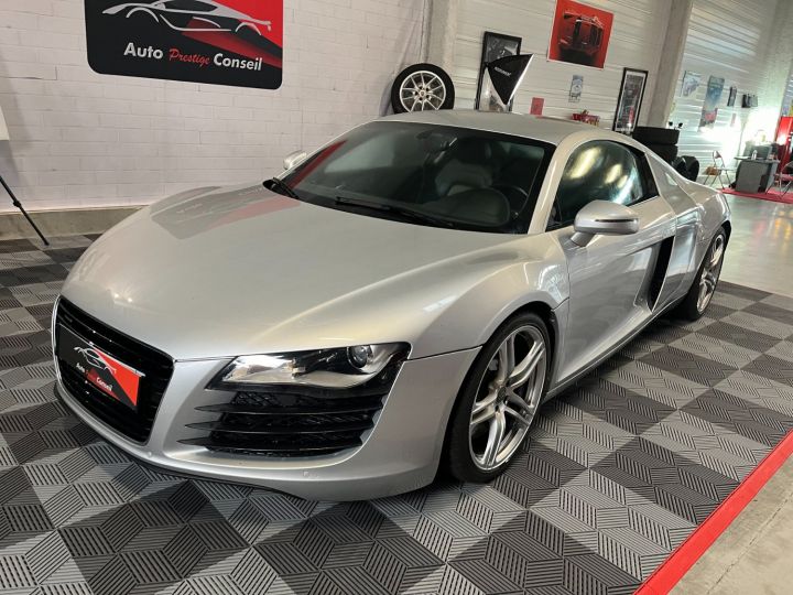 Audi R8 42 FSI V8 420CH - 1