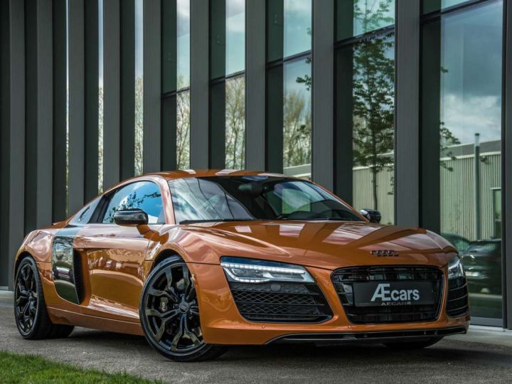 Audi R8 42 V8 - 1