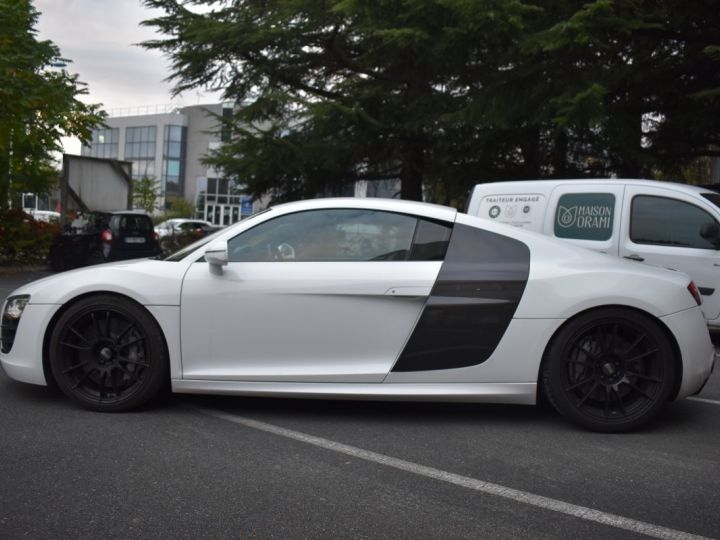 Audi R8 52 FSI quattro 525 ch PACK F1 - 4