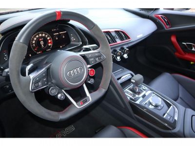 Audi R8 52 V10 RWD 1of1 Performance FSI - BV S-tronic COUPE   - 4