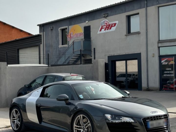 Audi R8 AUDI R8 QUATTRO V8 FSIQ - 1