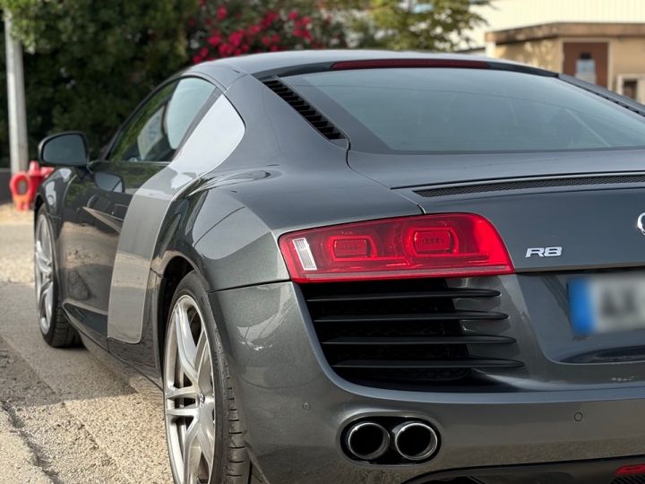 Audi R8 AUDI R8 QUATTRO V8 FSIQ - 9