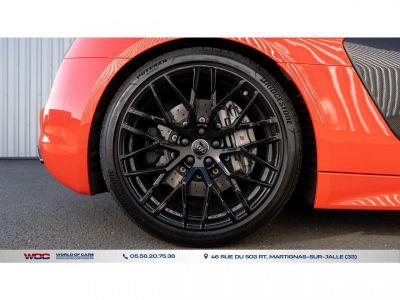 Audi R8 Quattro 52 V10 Plus FSI - BV S-tronic  COUPE 2015  PHASE 1   - 14