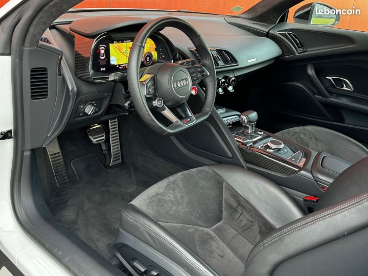 Audi R8 rws 5,2 fsi v10 540 ch francaise - 8