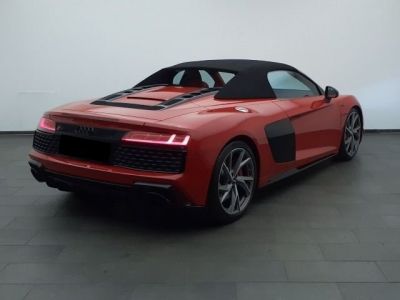 Audi R8 Spyder 52 FSI V10 540 ch RWD   - 2