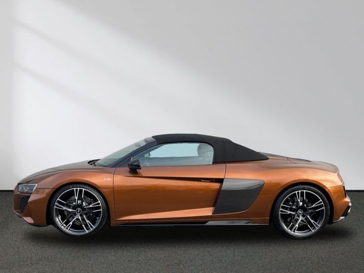 Audi R8 Spyder 52 FSI V10 570 ch Quattro - 2