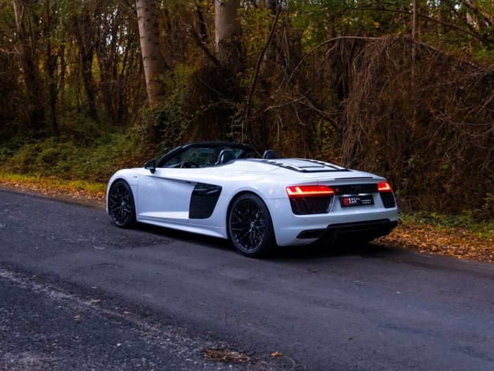 Audi R8 Spyder QUATTRO V10 52 TFSI 540 S-TRONIC7 - 3