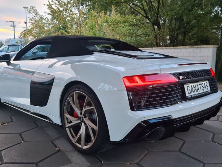 Audi R8 Spyder V10 52L RWD 540 Blanche B&O JA 20" Virtual*Camera*LED*GARANTIE AUDI 11/2024 - 8