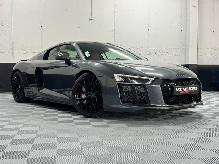 Audi R8 V10 PLUS 610 CV QUATTRO S-tronic - 6