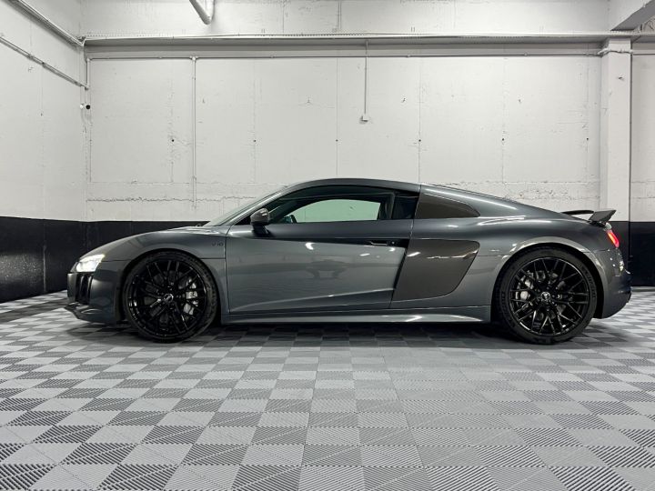 Audi R8 V10 PLUS 610 CV QUATTRO S-tronic - 10