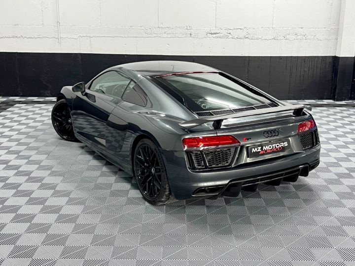 Audi R8 V10 PLUS 610 CV QUATTRO S-tronic - 15