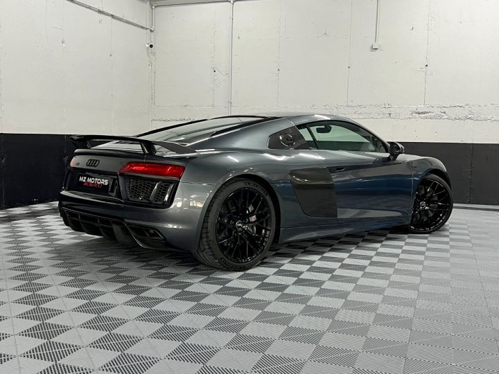 Audi R8 V10 PLUS 610 CV QUATTRO S-tronic - 18