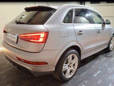 Audi RS Q3 25 TFSI Quattro Sport / TOIT PANO – CAMERA – NAV - Garantie 12 Mois   - 4