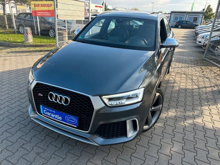 Audi RS Q3 BOSE/PANO/KEYLESS/MMI+ - 1