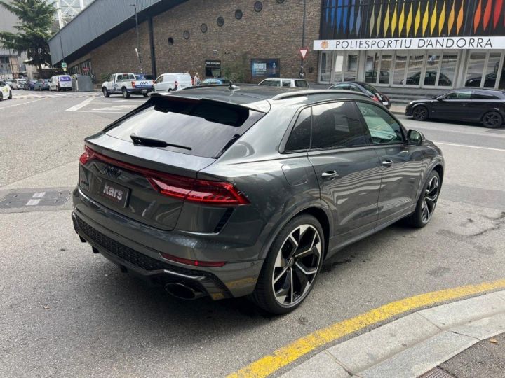 Audi RS Q8 - 5