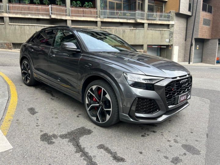 Audi RS Q8 - 7