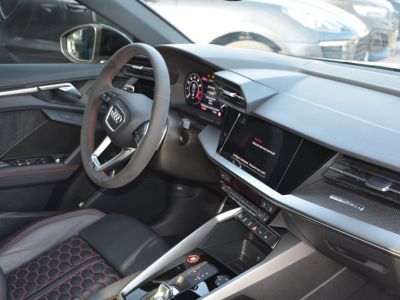 Audi RS3 BERLINE 25 TFSIQ TO Bang&amp;Olufsen Pack Design RS   - 7