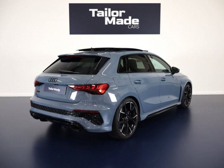 Audi RS3 Sportback - 2