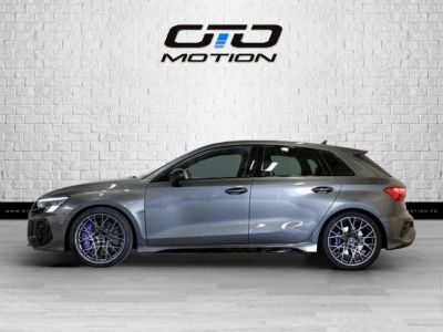 Audi RS3 SPORTBACK 25 TFSI 407 S tronic 7 Quattro Performance   - 3