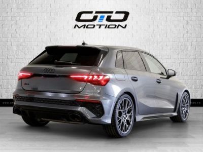 Audi RS3 SPORTBACK 25 TFSI 407 S tronic 7 Quattro Performance   - 4