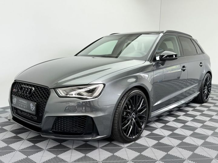 Audi RS3 Sportback / Toit pano / Garantie 12 mois - 1