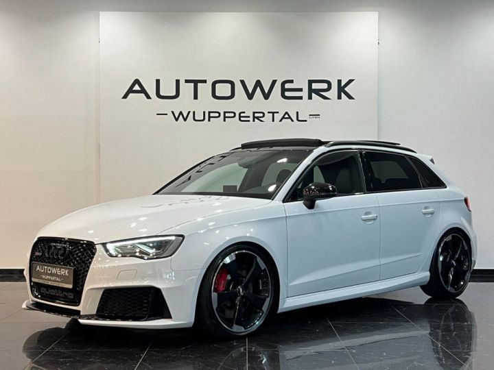 Audi RS3 Sportback / Toit pano / Garantie 12 mois - 1