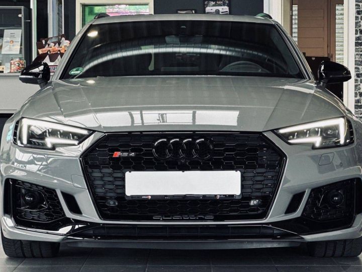 Audi RS4 Avant 29 V6 TFSI 450ch quattro - 3