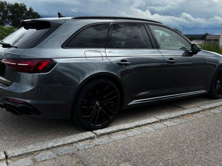 Audi RS4 Avant 29 V6 TFSI 450ch quattro tiptro 8 - 3