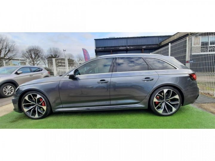 Audi RS4 AVANT Quattro 29 V6 TFSI - BVA Tiptronic - 12