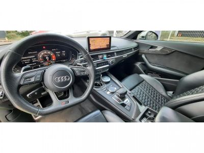 Audi RS4 AVANT Quattro 29 V6 TFSI - BVA Tiptronic   - 24