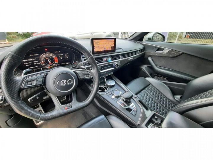 Audi RS4 AVANT Quattro 29 V6 TFSI - BVA Tiptronic - 24